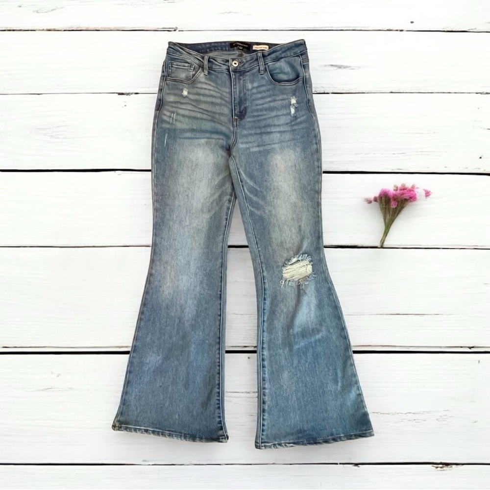 BCBGeneration High Rise Flare Jeans Always Forever Blue-Size 11/30